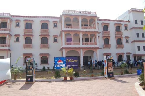 Hotel Apano Rajasthan & Holiday Resorts
