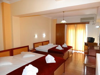 Hotel Faros II