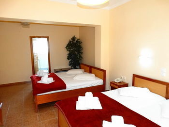 Hotel Faros II