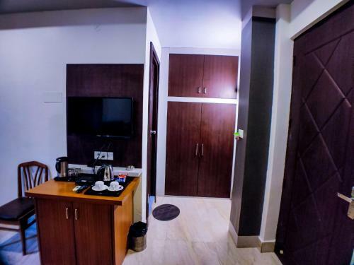 Hotel Grand Tapovan
