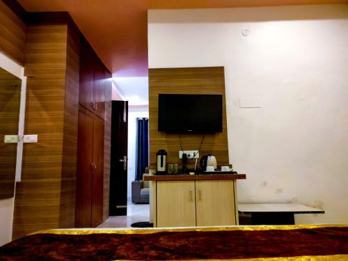 Hotel Grand Tapovan