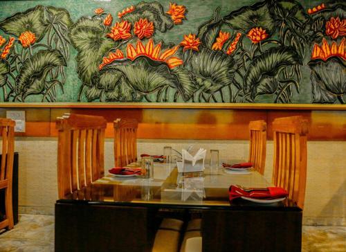 Hotel Grand Tapovan