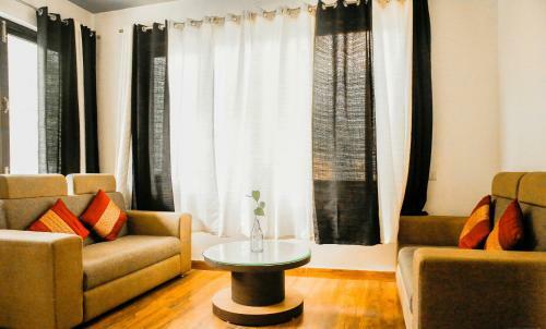 Hotel Grand Tapovan