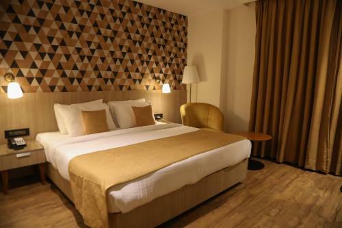 Hotel Midtown Grand