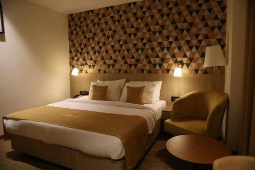 Hotel Midtown Grand