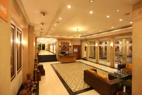 Hotel Midtown Grand