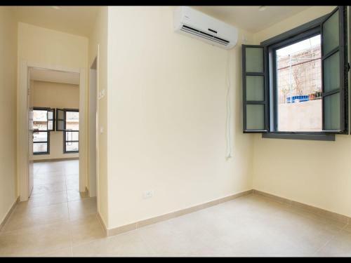 Authentic Apartment In Acre