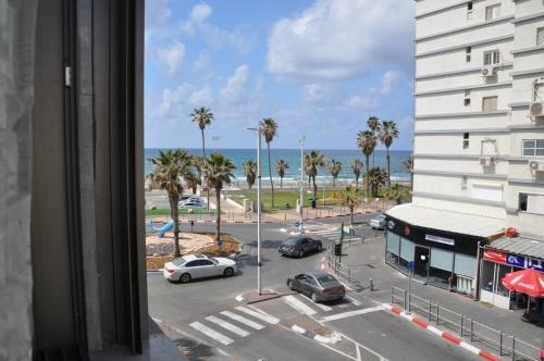 Apartamento Two Bedroom By The Sea On Genosar Str.