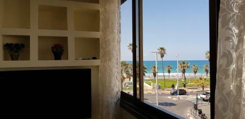 Apartamento Two Bedroom By The Sea On Genosar Str.