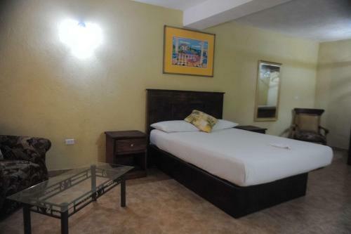 Rosehall Deluxe Bed & Breakfast