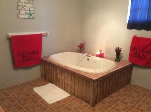Hotel Castaways Villa