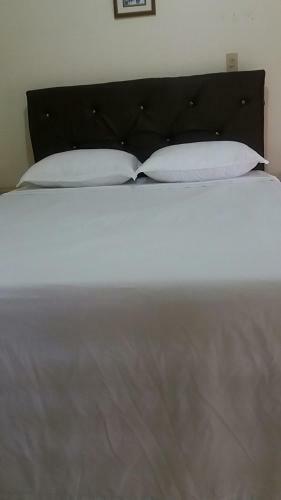 Hostal Sensational Guest House
