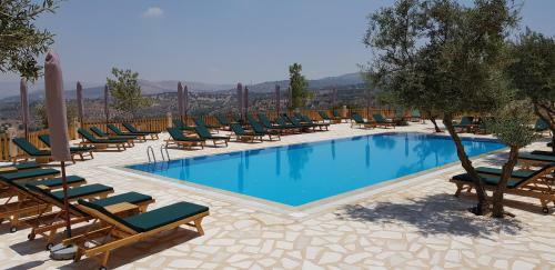 Hotel Mountain Breeze Resort