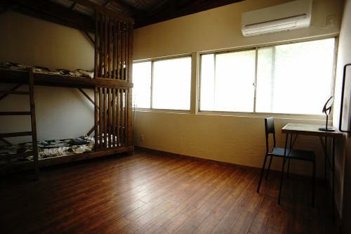 Hostal Guesthouse Hideout
