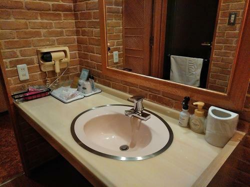 Hotel Liberty Kochi (Adult Only)