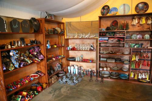 Wildebeest Eco Camp