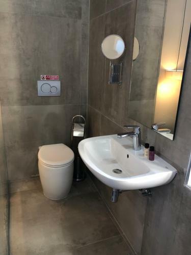 Lee's House Bed And Breakfast, Sliema
