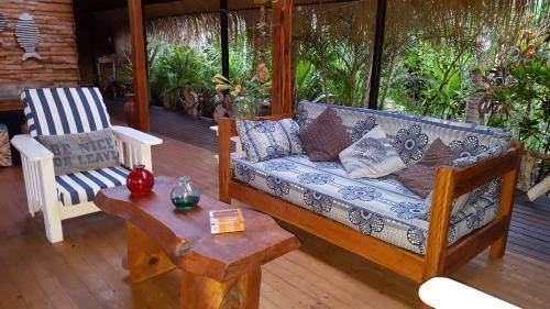 Hostal Barefoot In Barra