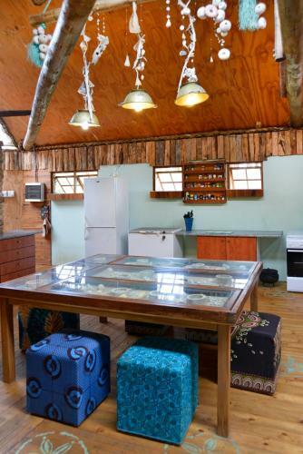 Hostal Barefoot In Barra