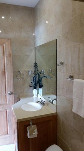 Bed & Breakfast Hostal Santa Martha