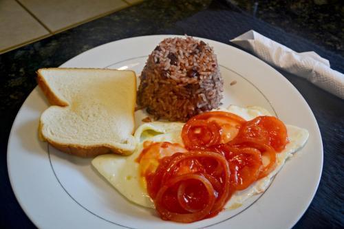 Bed & Breakfast Hostal Santa Martha