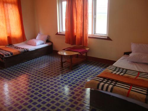 Hostal Budhanil Guest House
