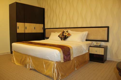 Peninsula Hotel