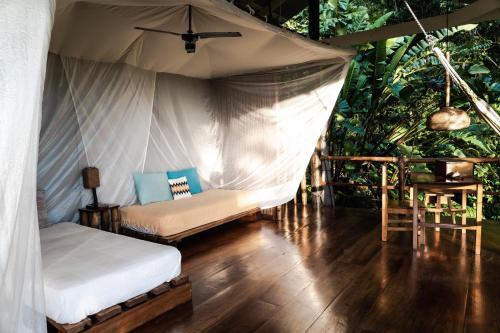 Posada La Loma Jungle Lodge And Chocolate Farm