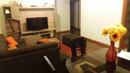 Tikas House Apartment