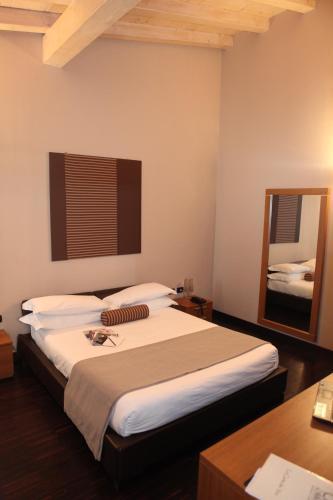 Onemhotel