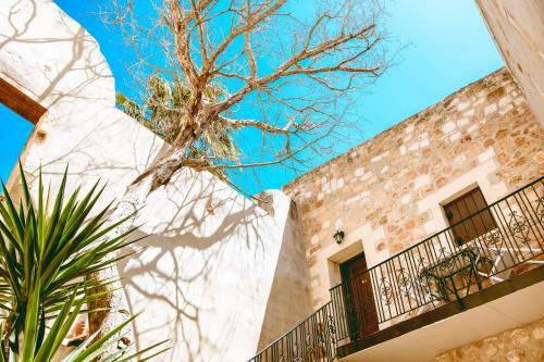 Bozzali Deluxe Hotel
