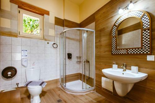 Bozzali Deluxe Hotel