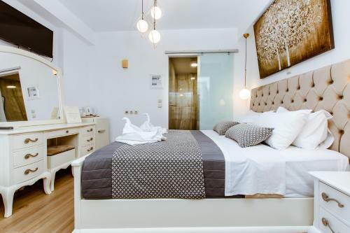 Bozzali Deluxe Hotel