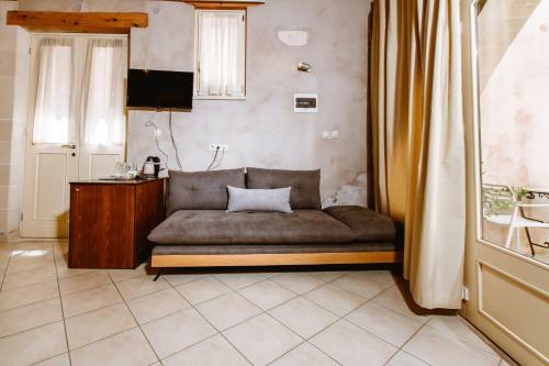 Bozzali Deluxe Hotel