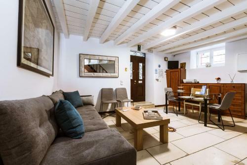Bozzali Deluxe Hotel