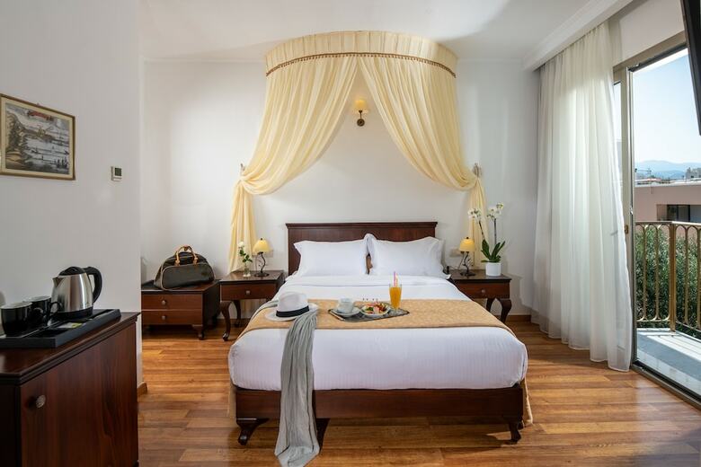 Halepa Hotel