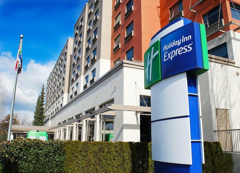 Hotel Holiday Inn Express Vancouver Airport