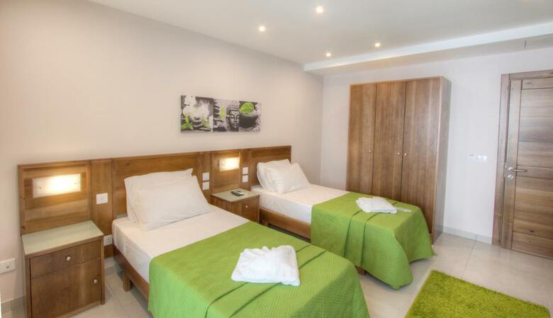 Cerviola Hotel