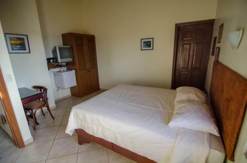 D'piero Hotel