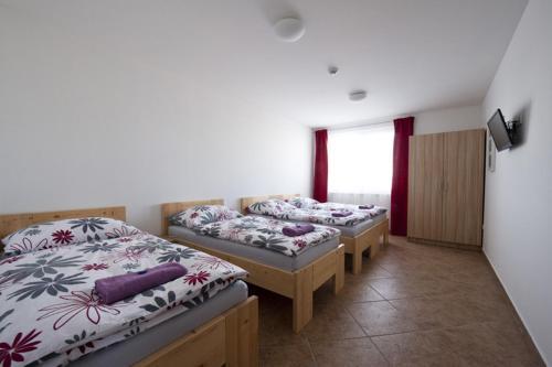 Hostal Penzion ?urek