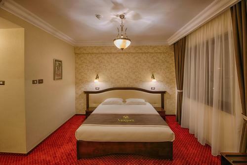 Magus Hotel