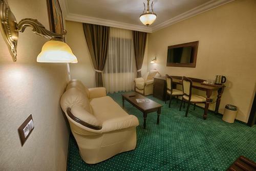 Magus Hotel