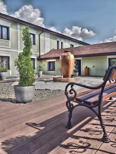 Magus Hotel