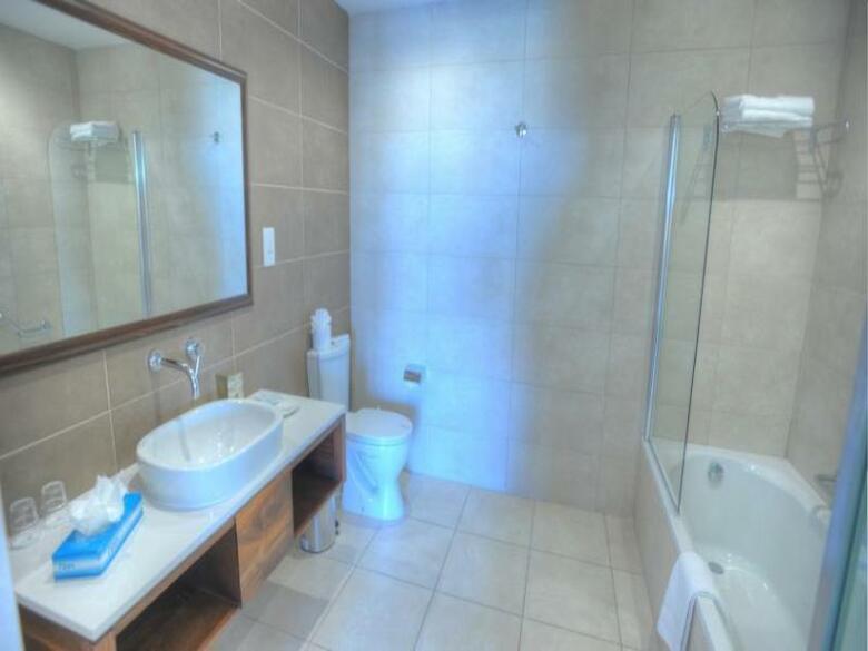 Hotel Ramla Bay Resort