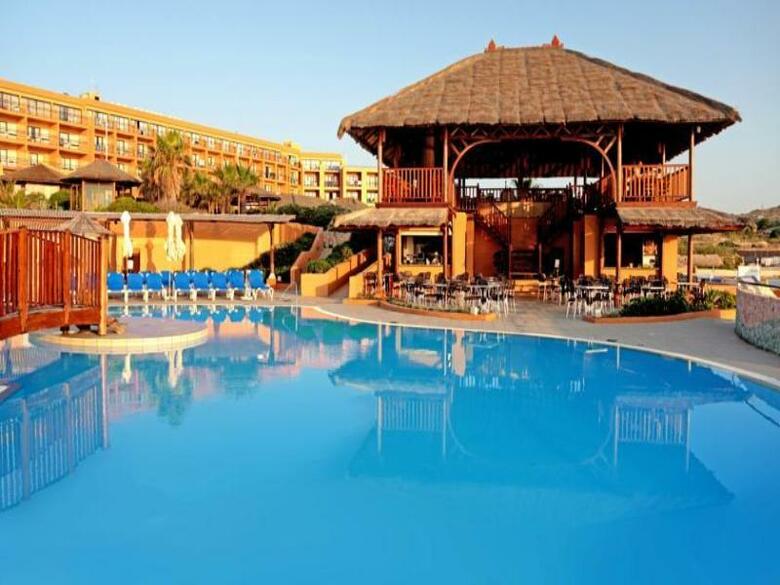 Hotel Ramla Bay Resort
