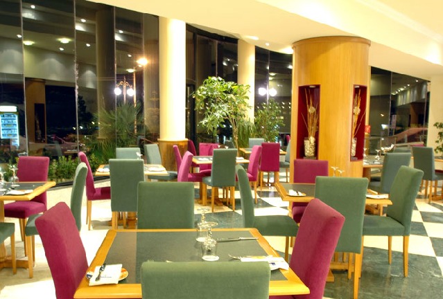 Hotel Riviera Resort & Spa