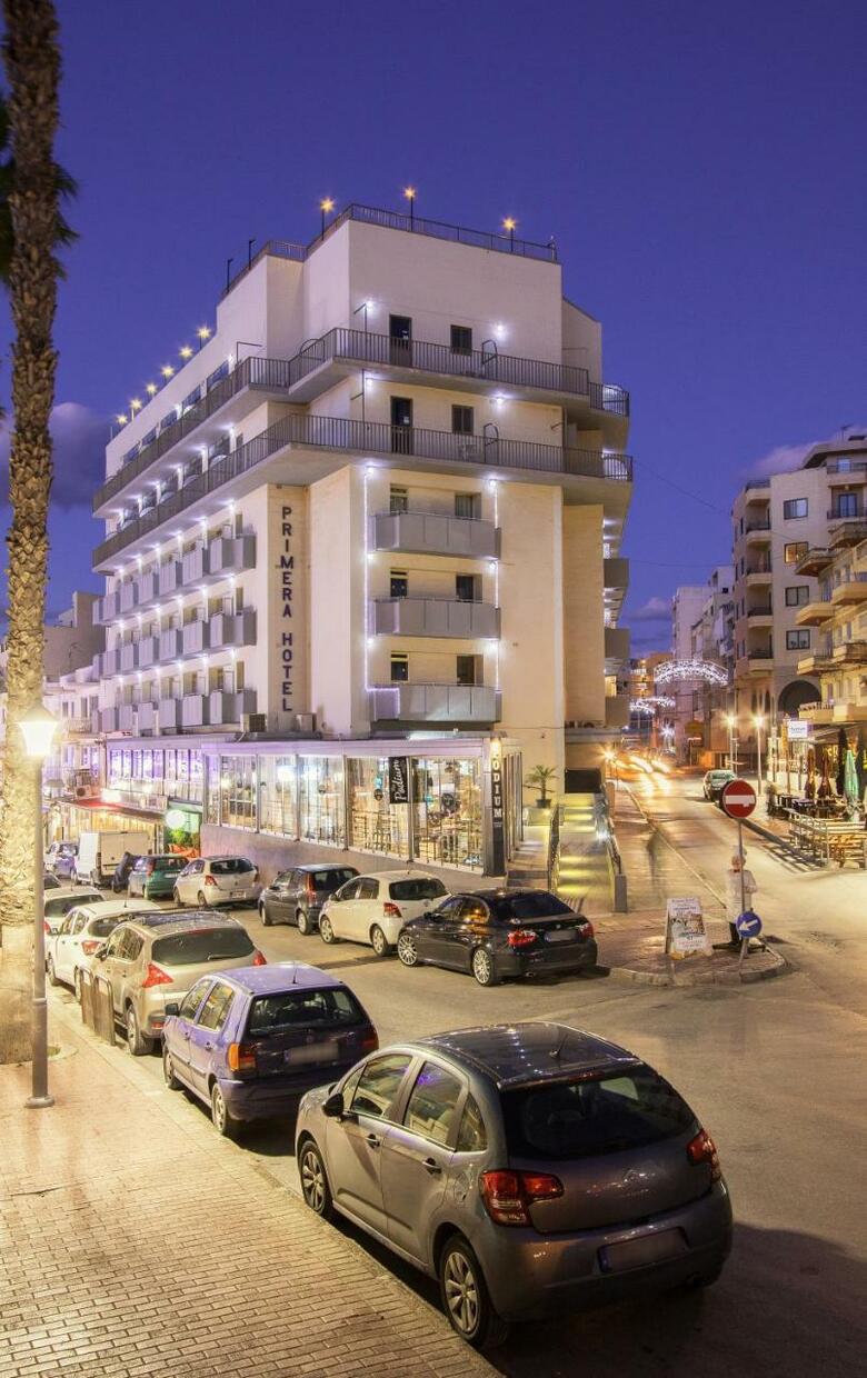 Primera Hotel