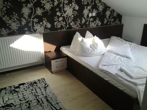 Hostal Pension Rozeclas