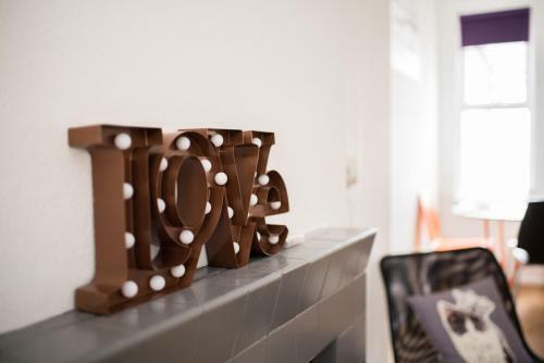 Big Fish - Charles St South