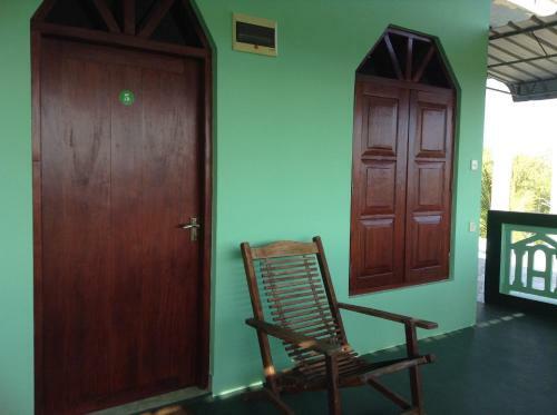 Hostal Lagoon Inn